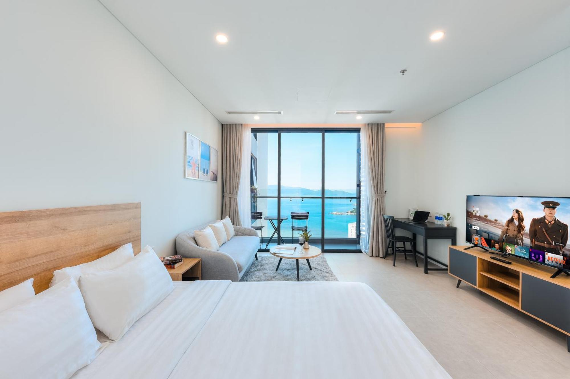 Апартаменты S Lux Scenia Bay *